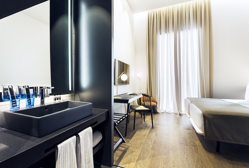Hotel One Shot Mercat 09 25/39