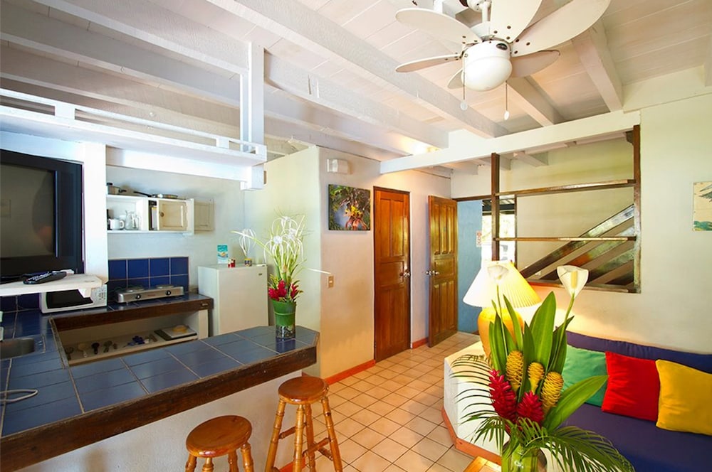 Villas Del Caribe 6/60