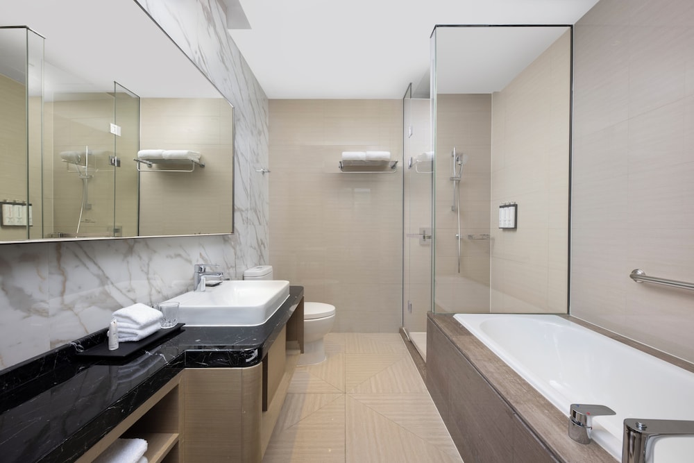 HYATT PLACE SHANGHAI HONGQIAO CBD 47/50