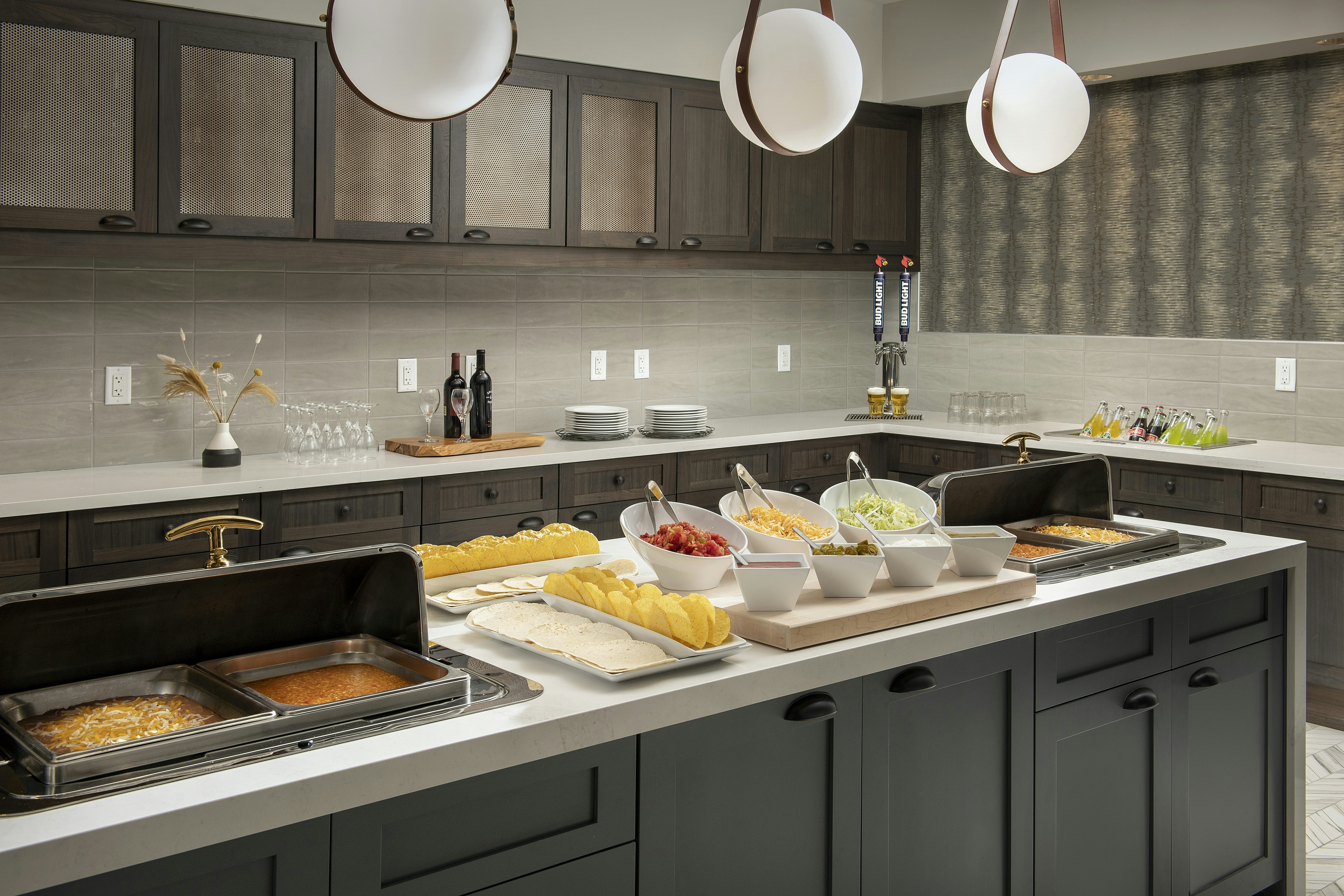 Homewood Suites by Hilton Louisville Airport 28/38