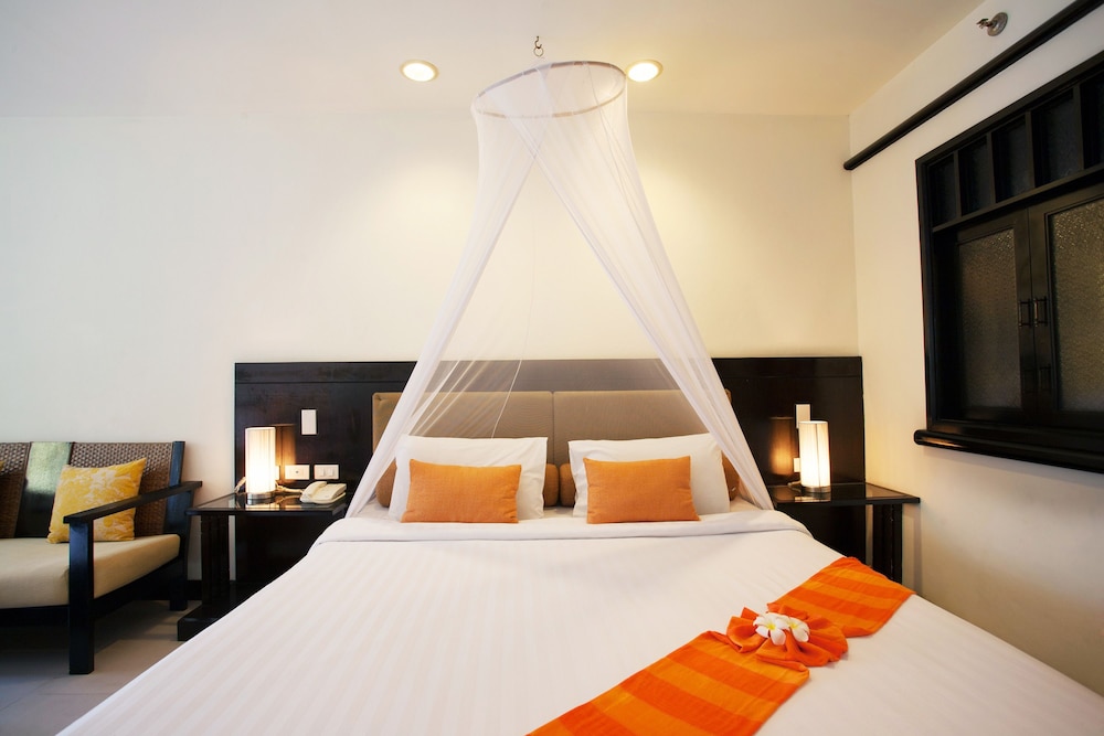 Woraburi Phuket Resort And Spa 18/75