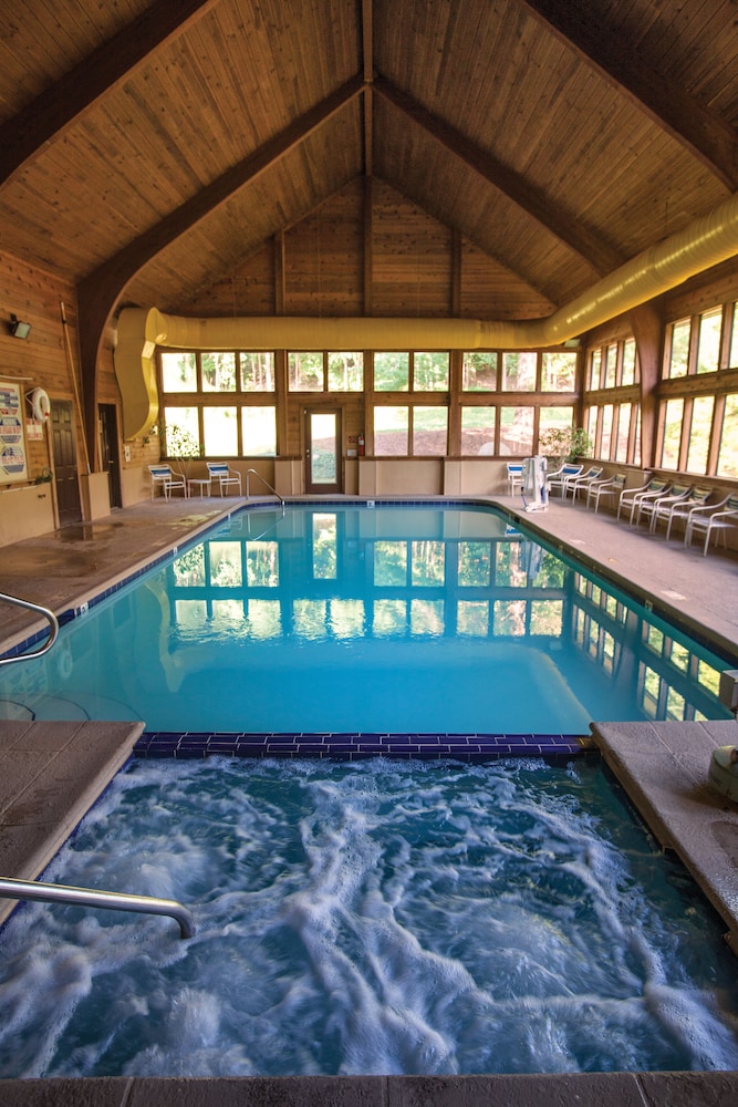 Club Wyndham Resort at Fairfield Mountains 16/50