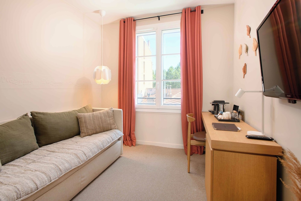 Boutique Hotel Cezanne 44/62