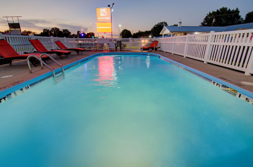 WESTBRIDGE INN AND SUITES 32/39