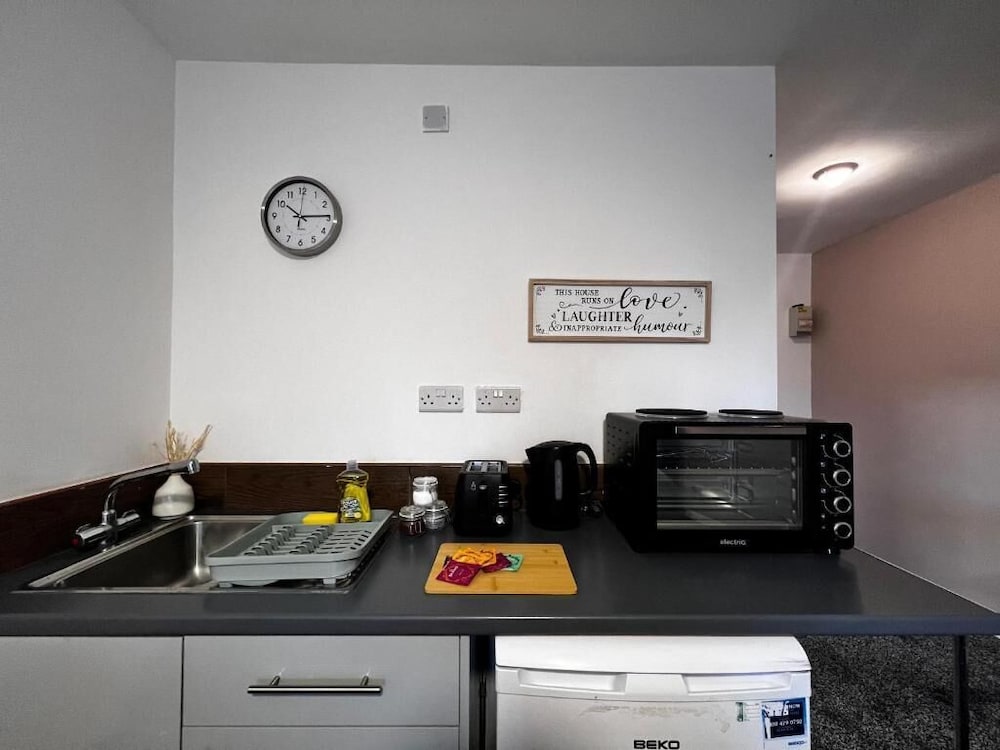 BV Aparthotel Huddersfield Ideal for Business & Leisure Stays 31/37