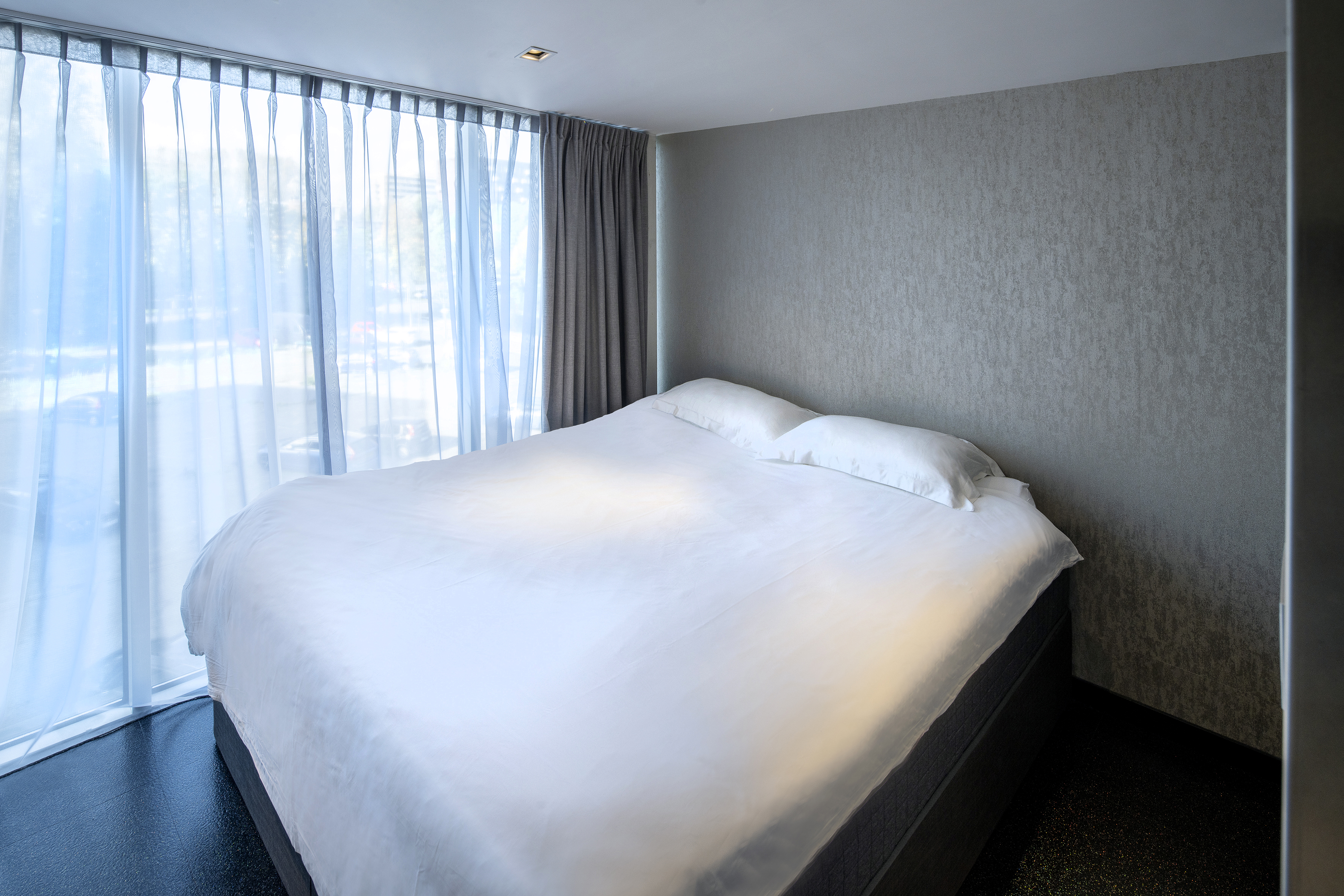 Diamond Capsule Hotel Amsterdam South 11/32