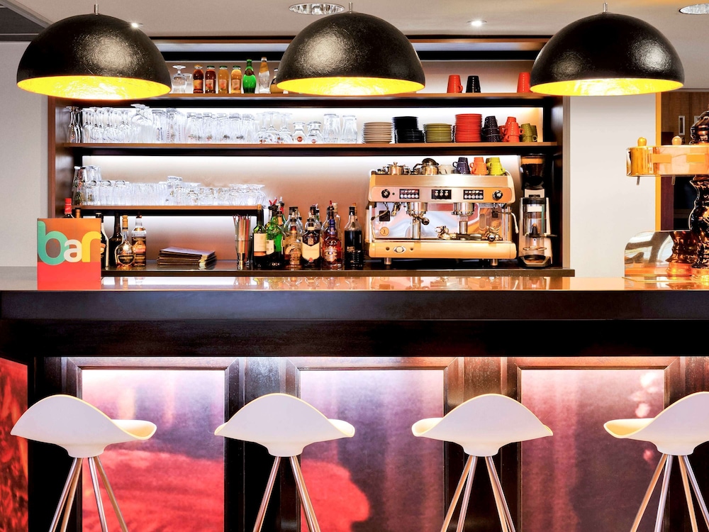IBIS STYLES LILLE MARCQ EN BAROEUL 6/61
