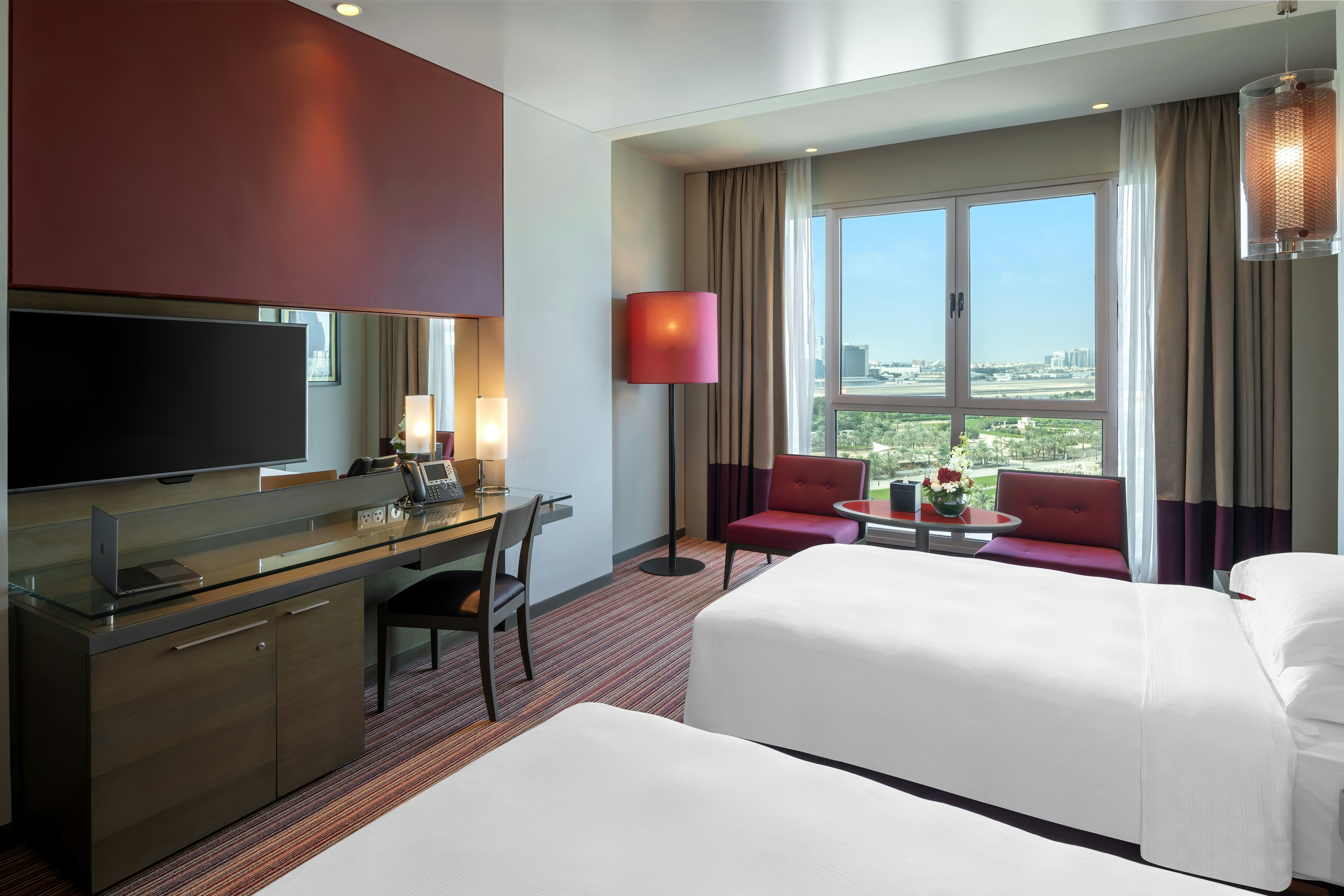 Park Rotana 10/50