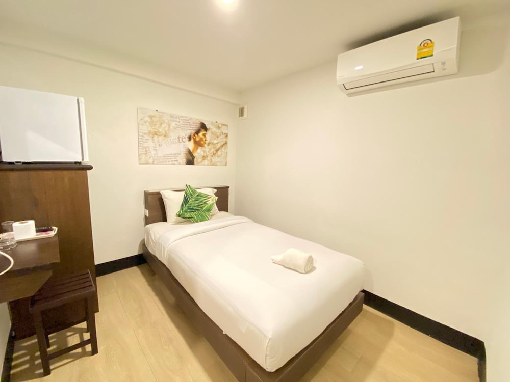Newstar Hotel 15/36