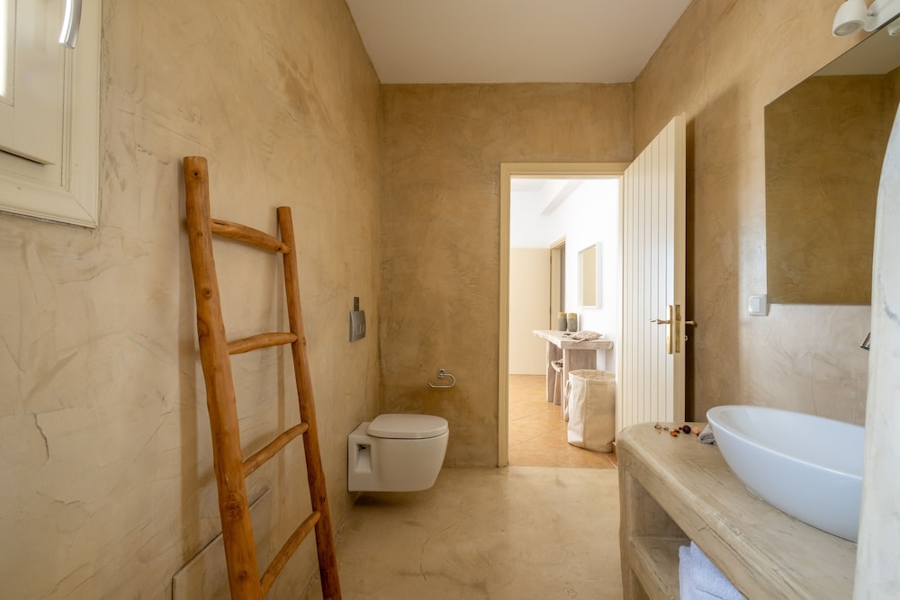 White Orchid Villa 48/50