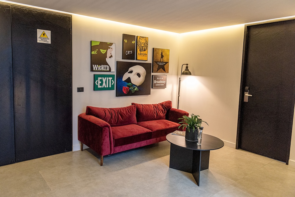 Fulton Business Luxury Hotel 30/49