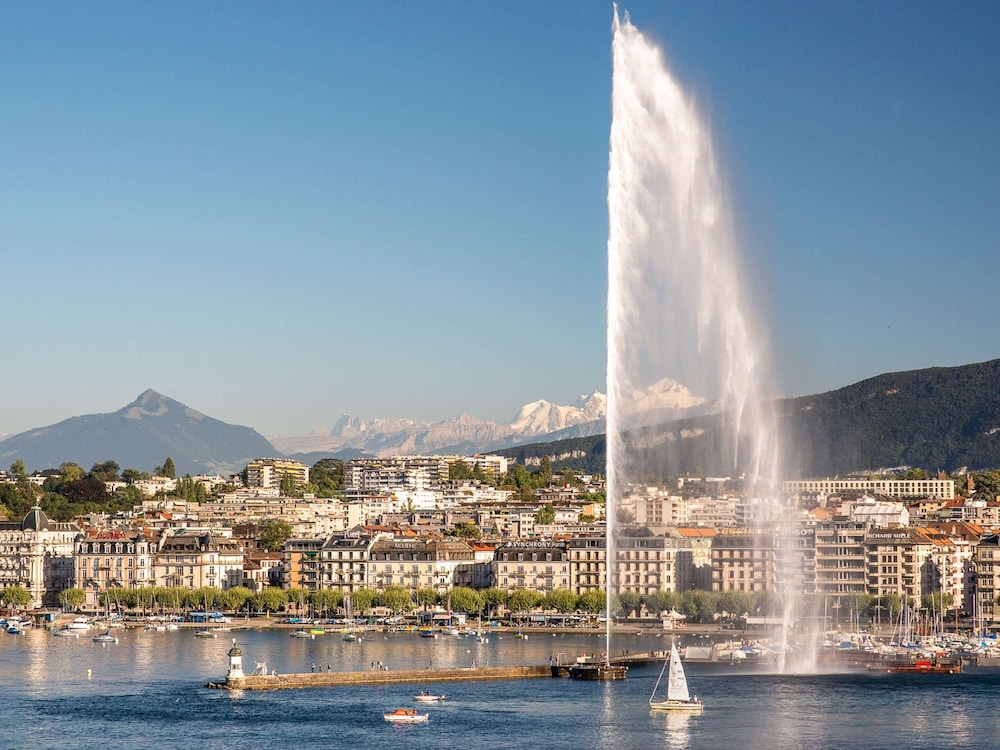 Fairmont Grand Hotel Geneva 28/30