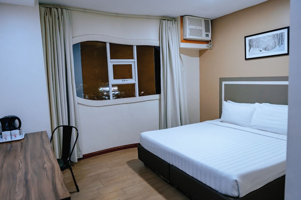 STANDARD, DOUBLE BED