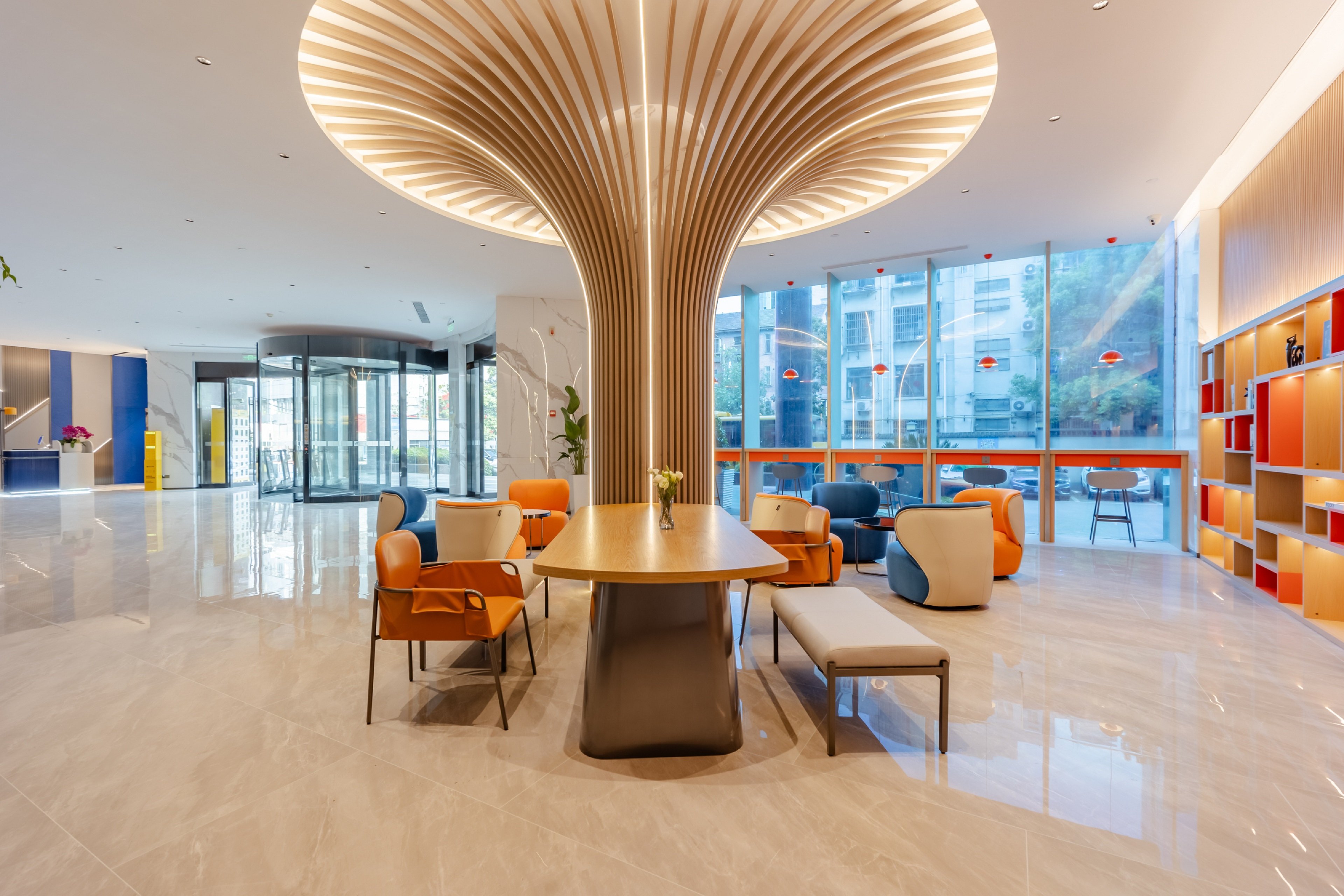 HOLIDAY INN EXPRESS HEFEI DOWNTOWN 46/80