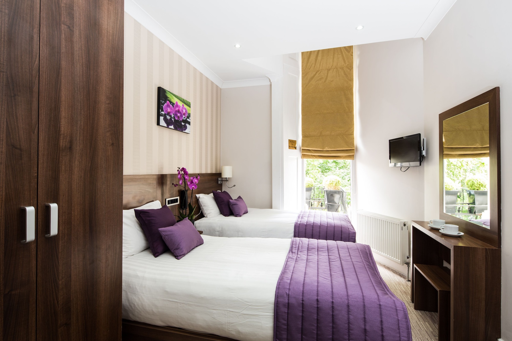 Twin Room with Garden  View