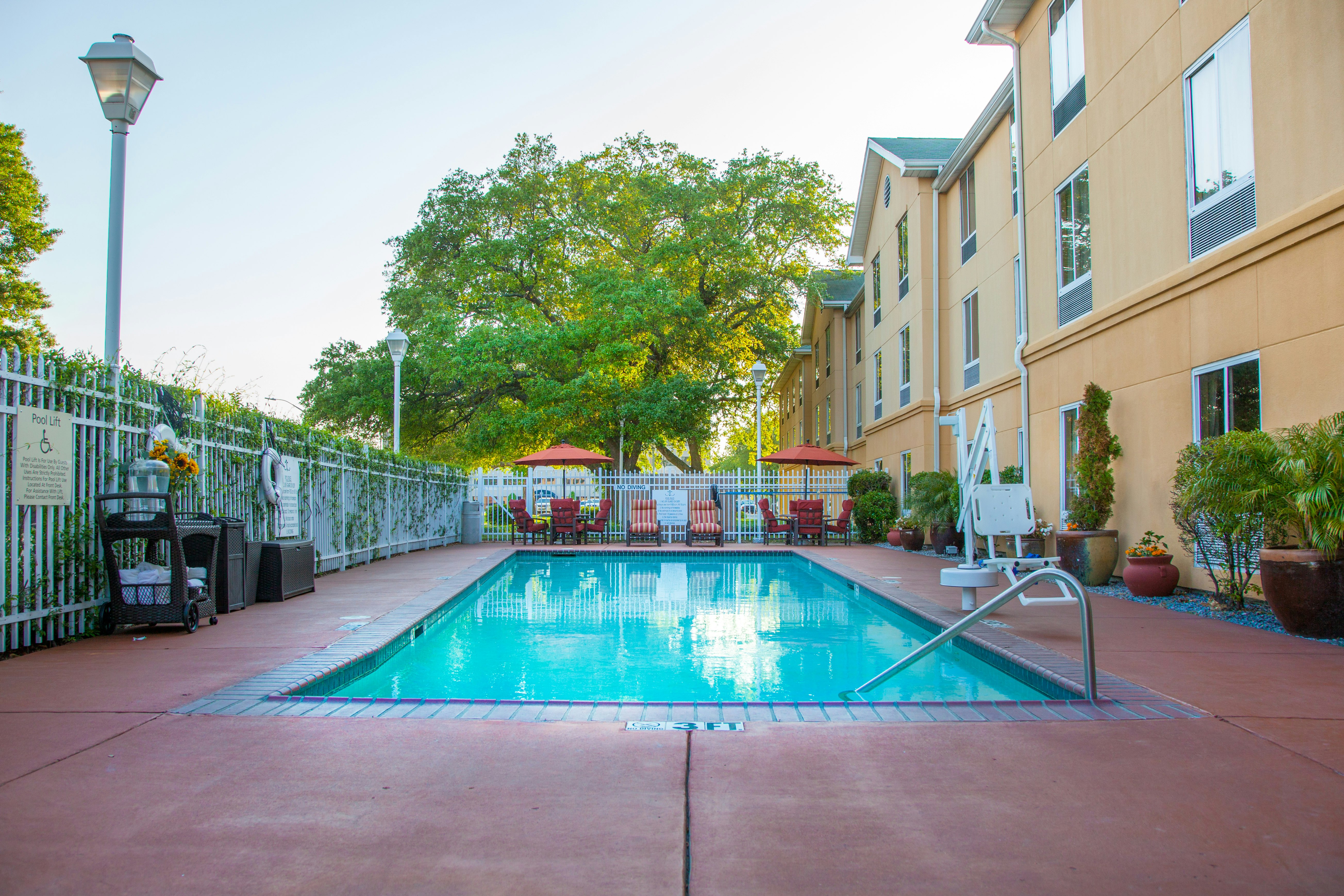 Hampton Inn & Suites New Orleans-Elmwood/Clearview Parkway Area 43/44