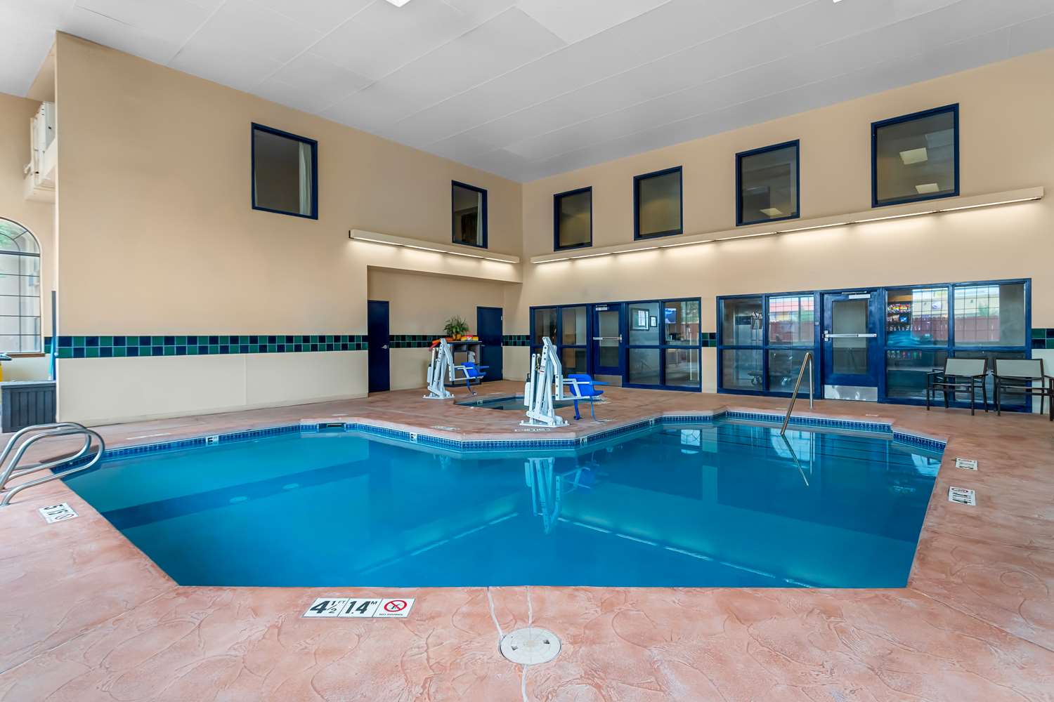 Best Western Moriarty Heritage Inn 16/30