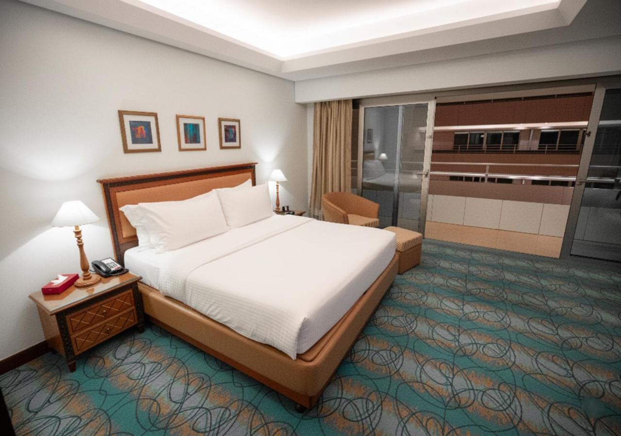 Inner, Atrium, King Bed, Hotel View