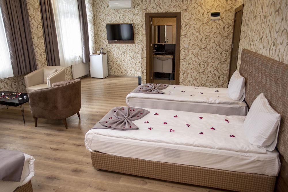 Hotel Mount Ararat 10/24