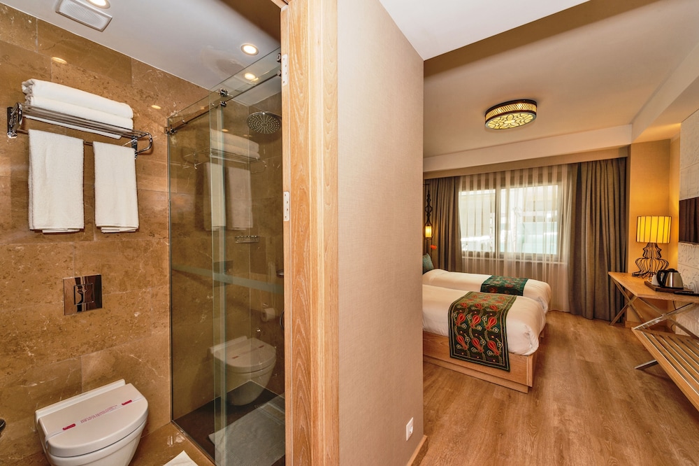 Aybar Hotel & Spa 15/39