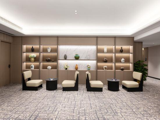 Guangzhou Sanyuanli Blue Coast Business Hotel 8/39