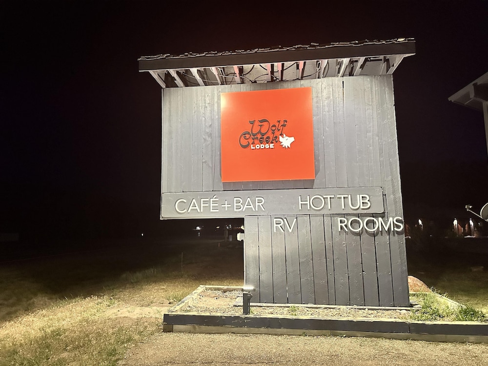 Wolf Creek Lodge, BW Signature Collection 8/71