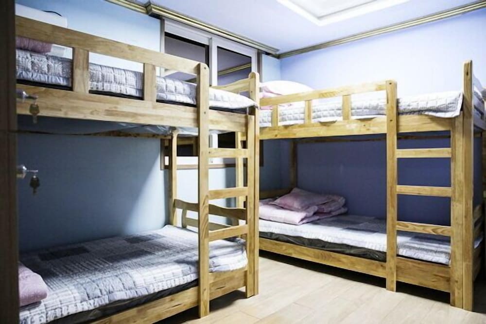 Moiri Guesthouse - Hostel 13/26