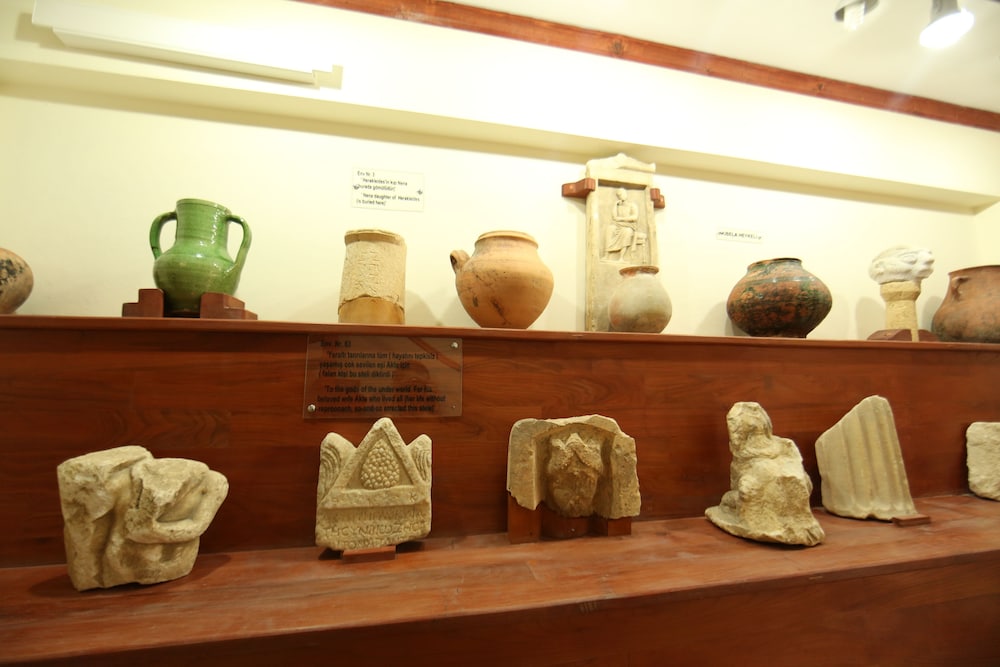 SINOP ANTIK OTEL 3/44