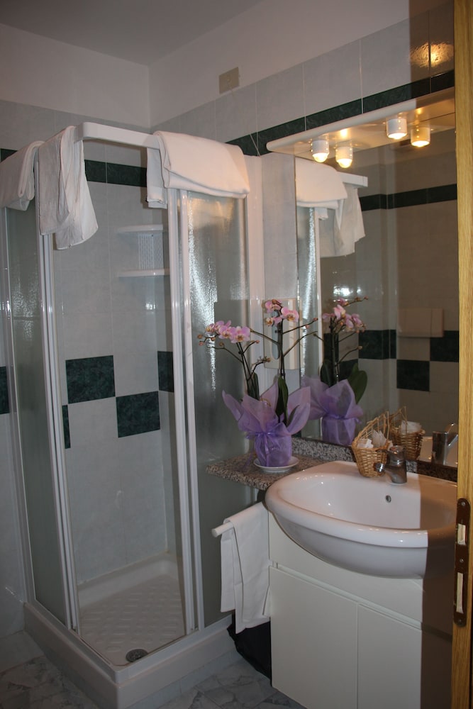HOTEL ORSO BIANCO 38/73