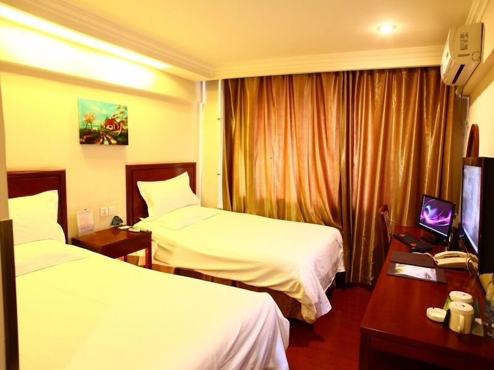 Greentree Inn Harbin Railyway Station Haicheng Street Express Hotel 5/17