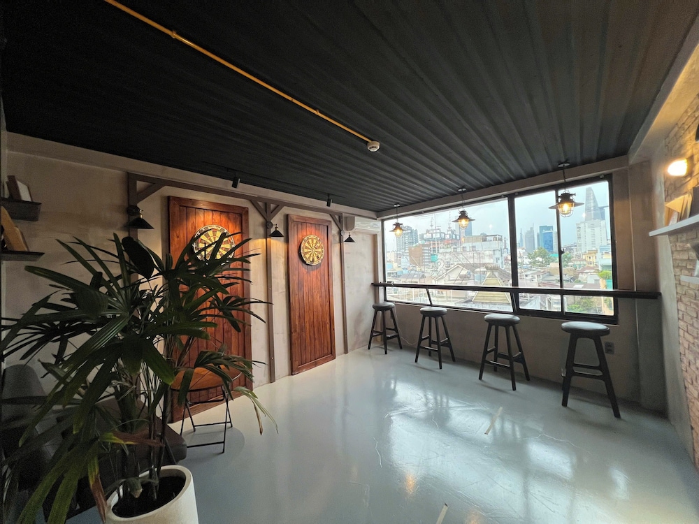Tago Boutique 48/71