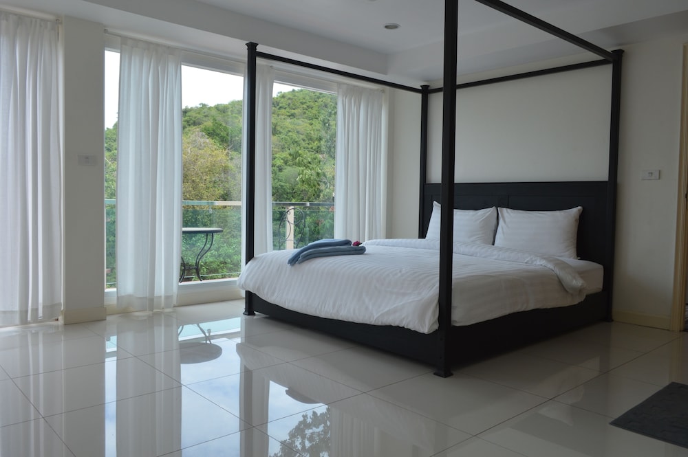 PENTHOUSE, APARTMENT