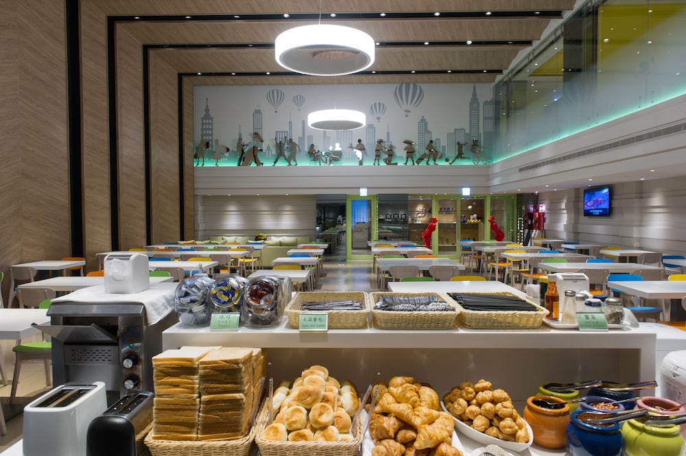 GREEN WORLD HOTEL ZHONGHUA photo5