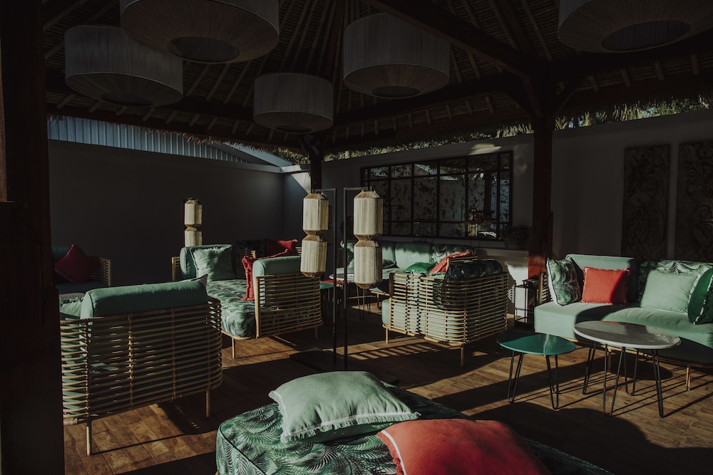 Majo Private Villas 23/30