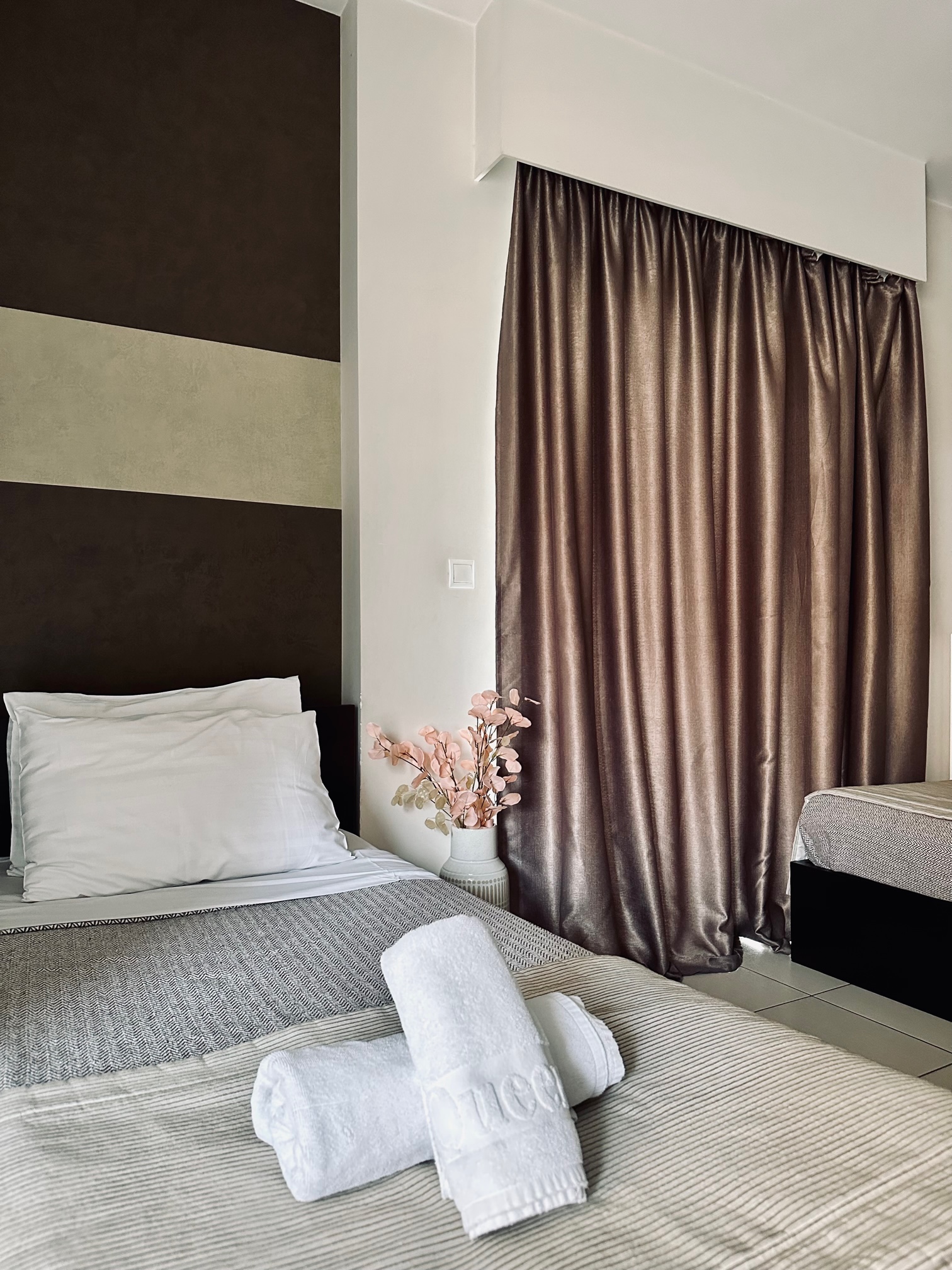 غرفة قياسية ثلاثية، Mc Queen Hotel 5/7