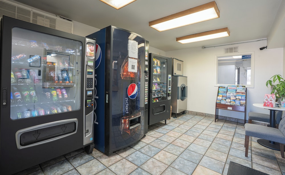 Motel6 Rochester, MN 40/57