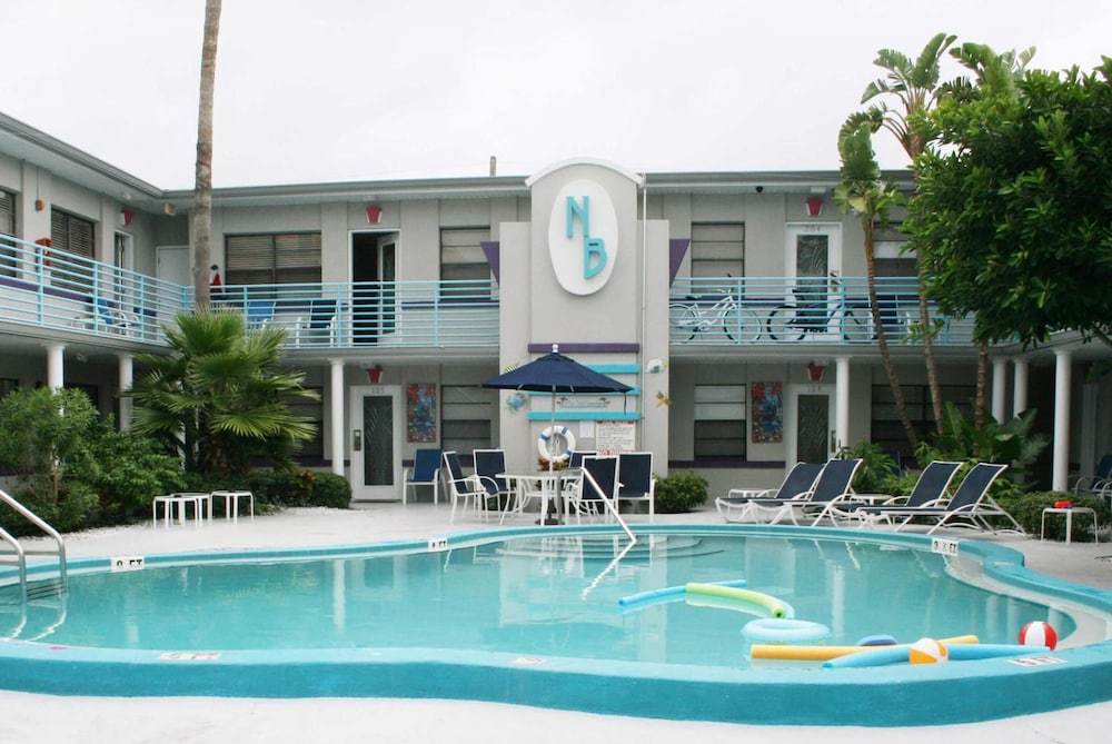 Royal North Beach All Suites 1/57