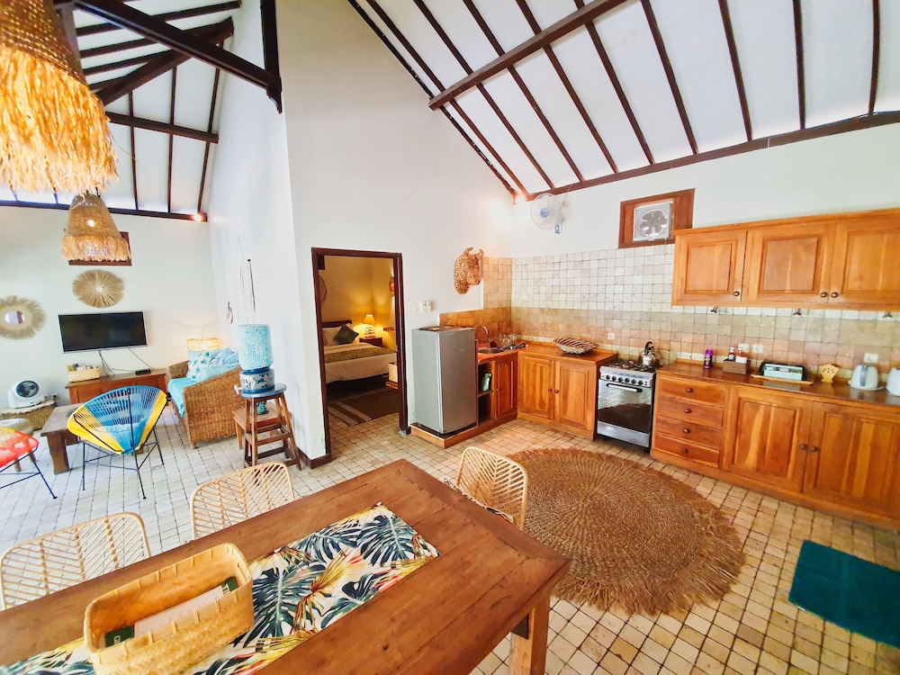 Tir Na Nog Gili Trawangan Accommodation 62/73