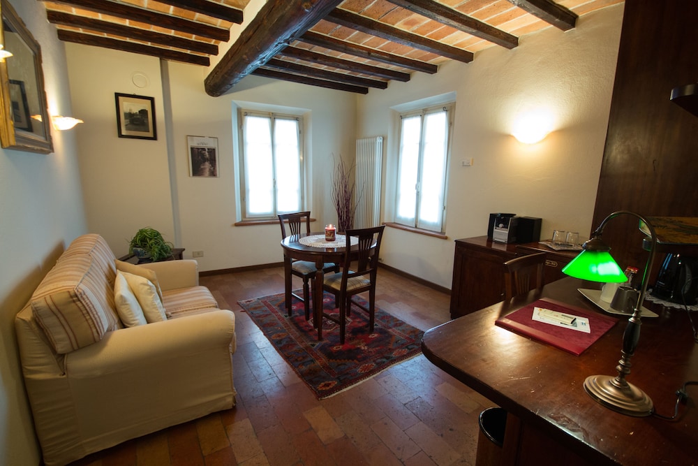 Locanda Del Feudo 33/53