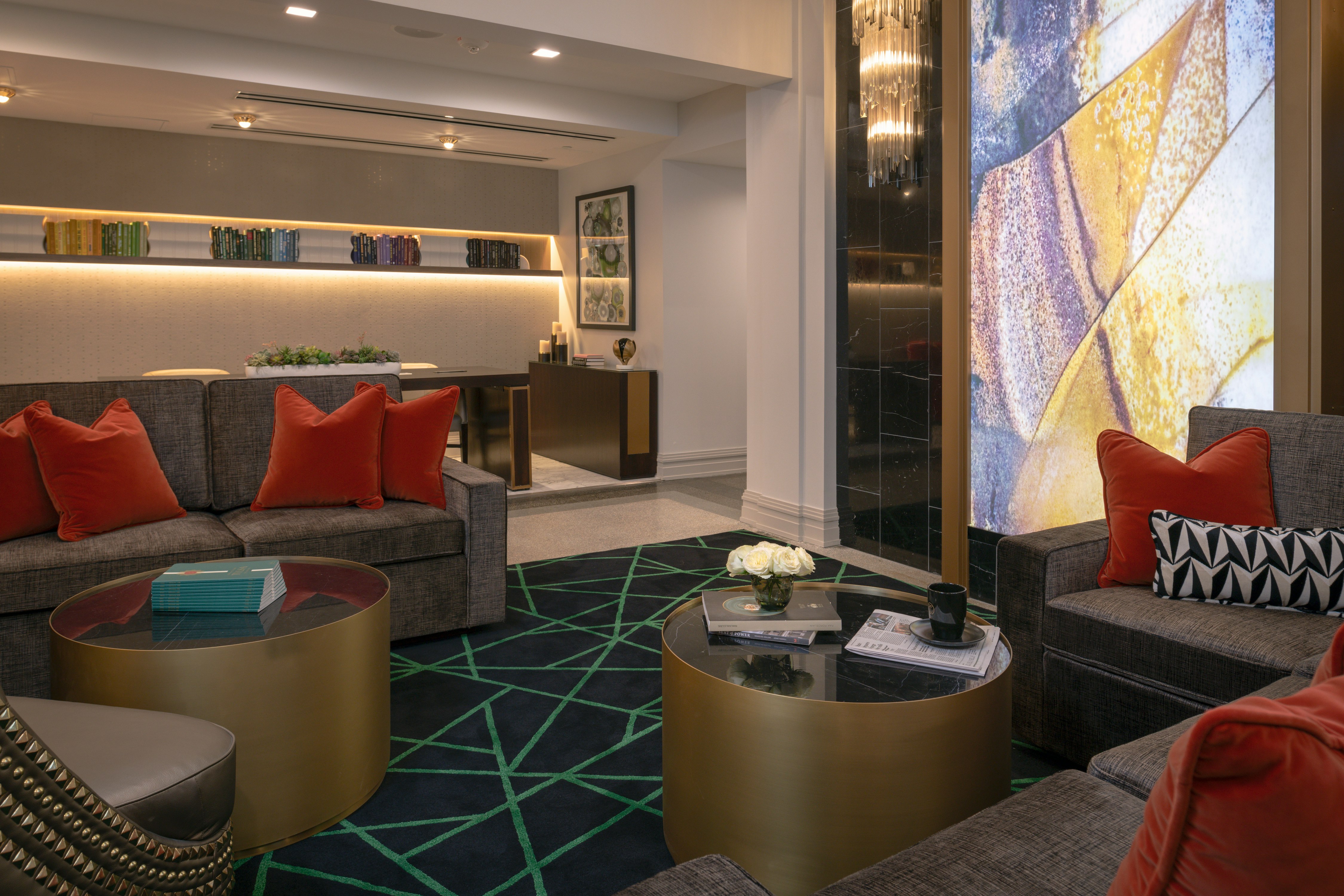Tulsa Club Hotel Curio Collection By Hilton 62/89