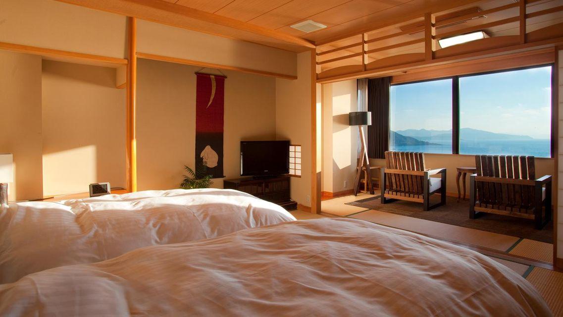 Japanese Western, Deluxe, Suite, Mountain View, Ocean View, Night View