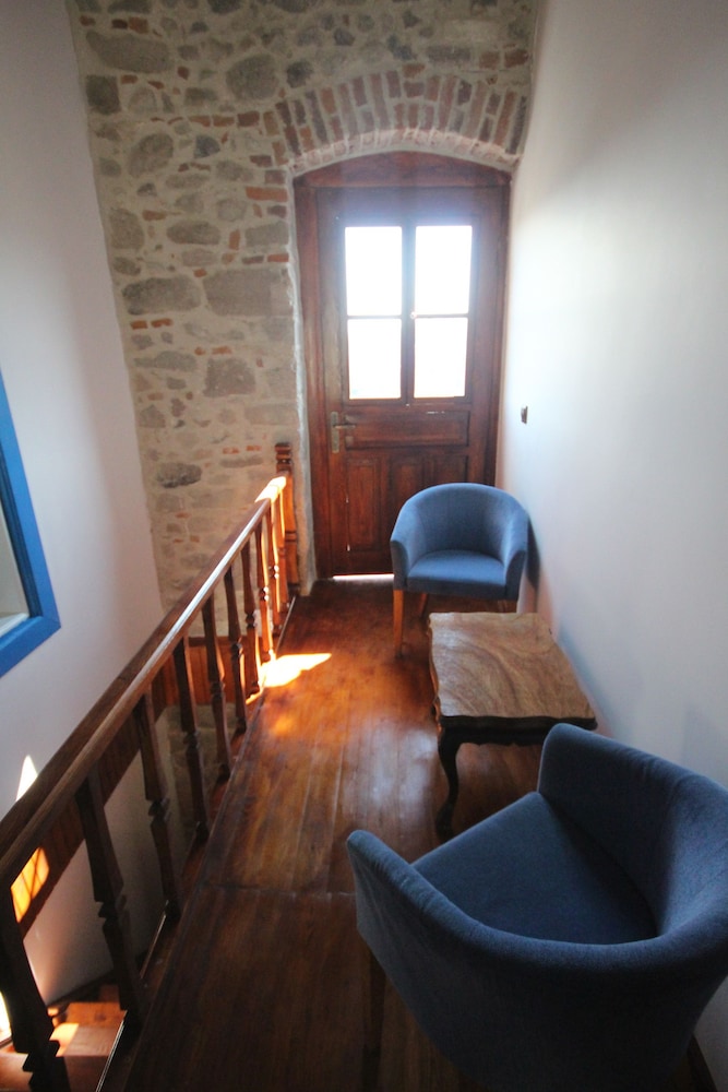 Bergama Tas Konak 26/50