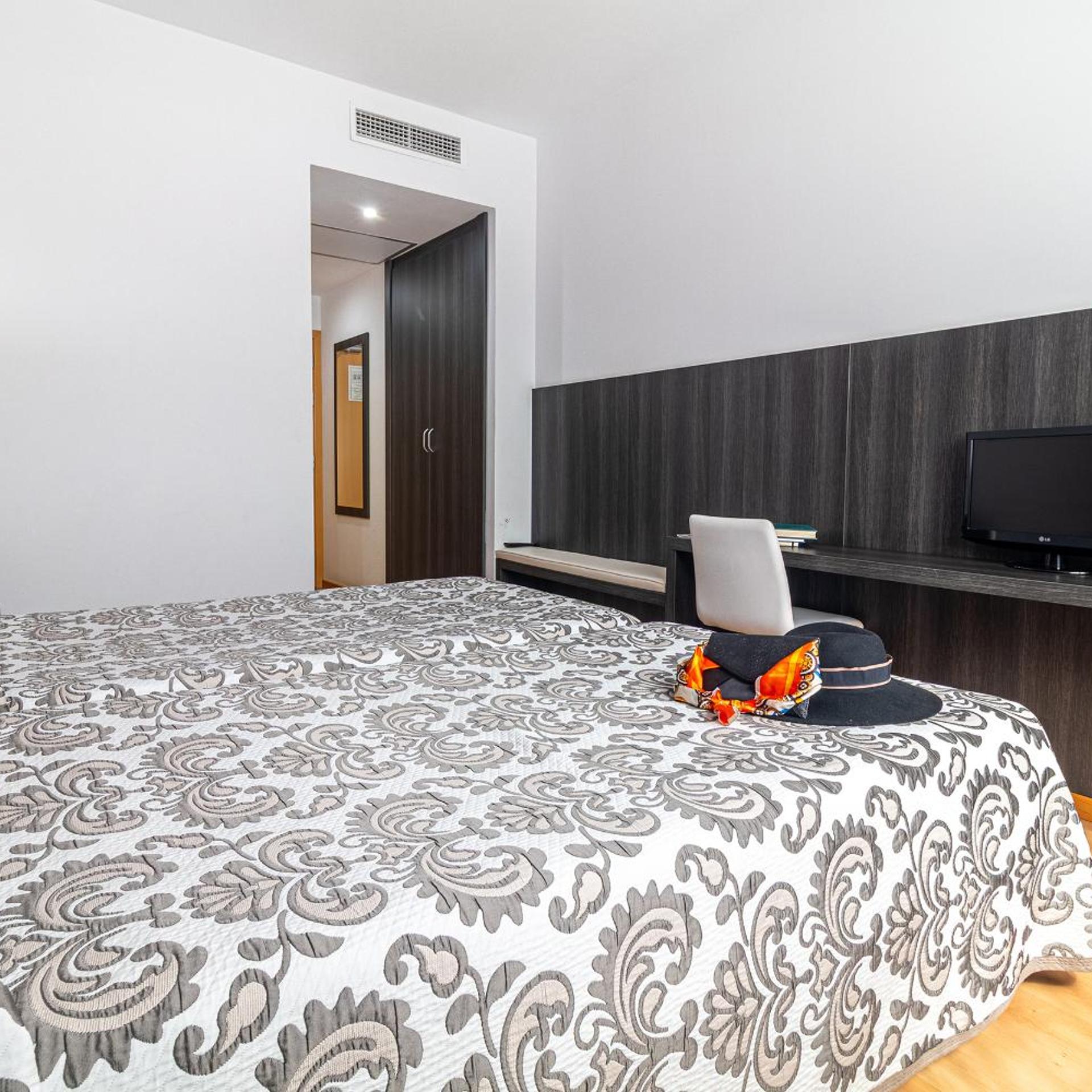 Hotel Abades Via Norte 23/30