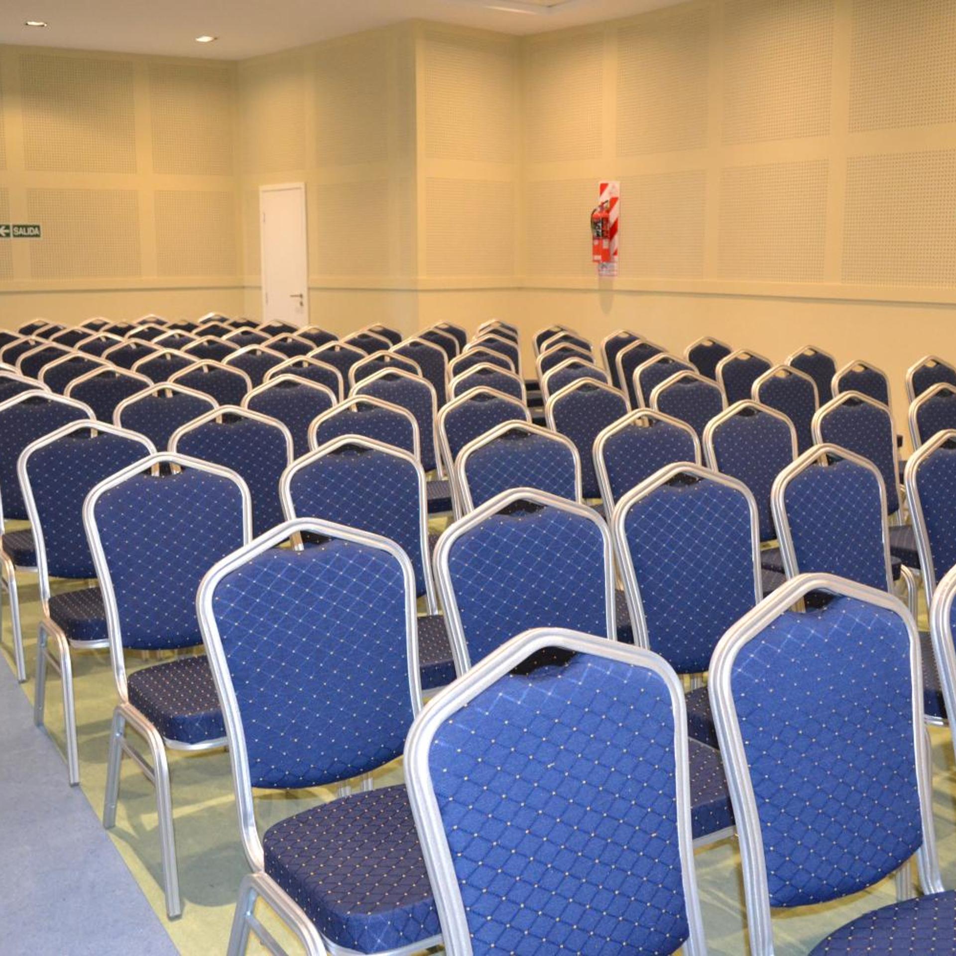 Hotel Oscar Lescano 39/50