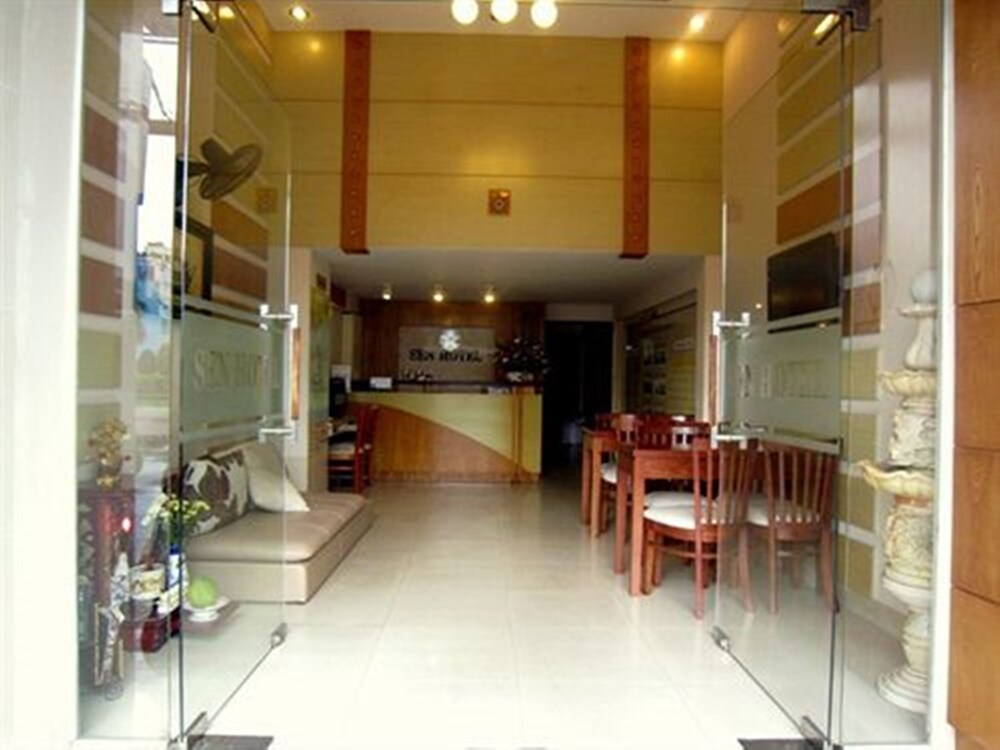 Sen Saigon Hotel 10/50