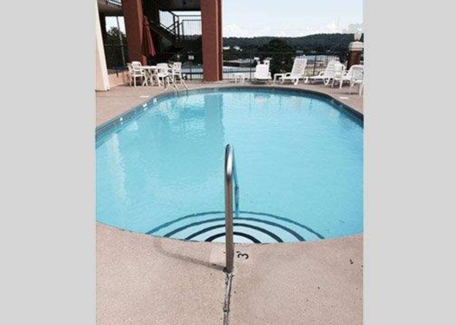 Quality Inn and Suites Clarksville 39/39
