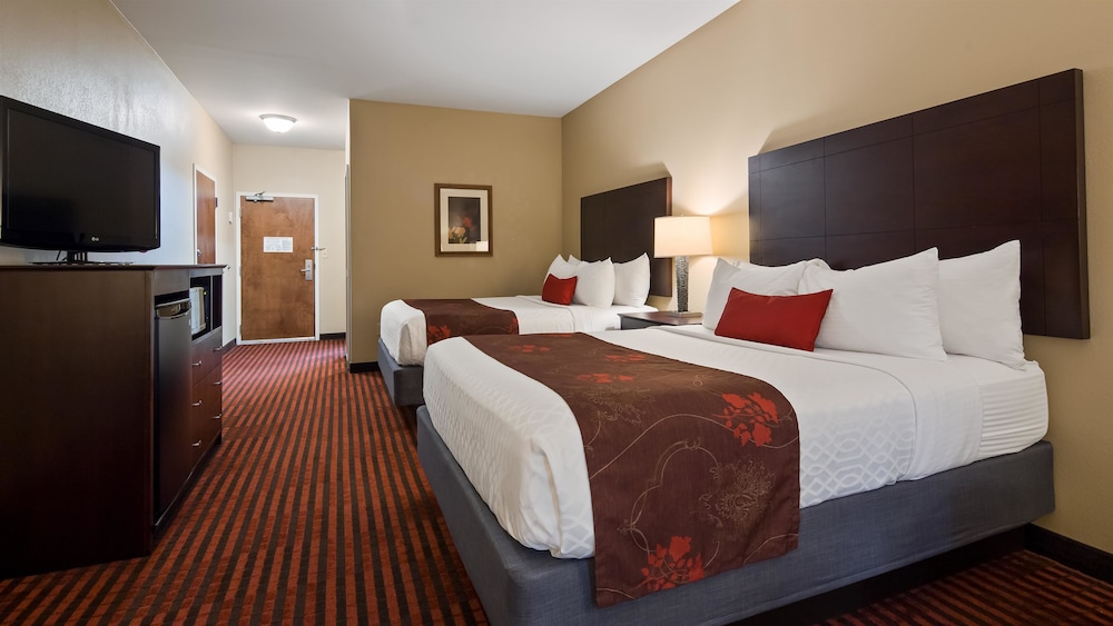 Best Western Plus Louisa 10/40