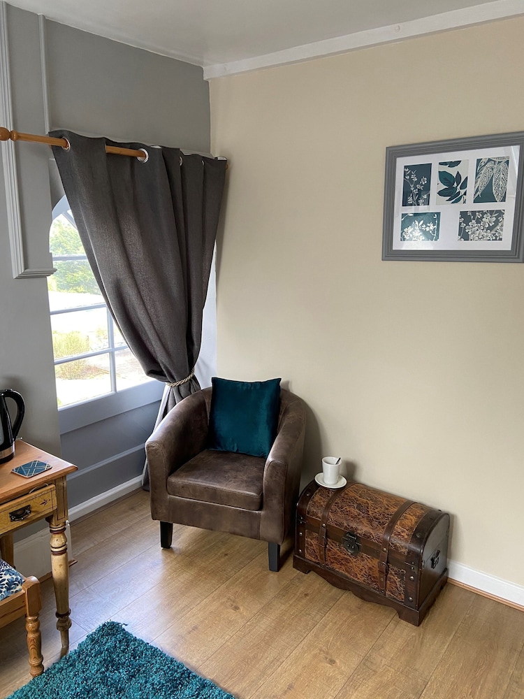 Woodleigh Coach House - Guest house 12/16