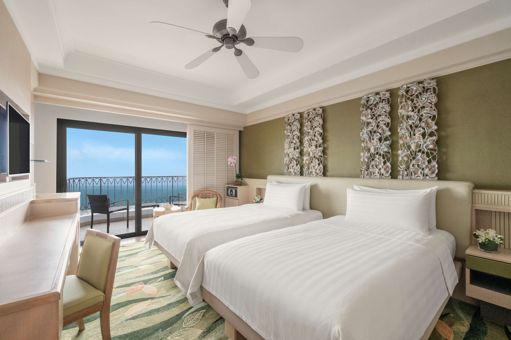 ROOM, TWIN BEDS, PANORAMIC SEA VIEW