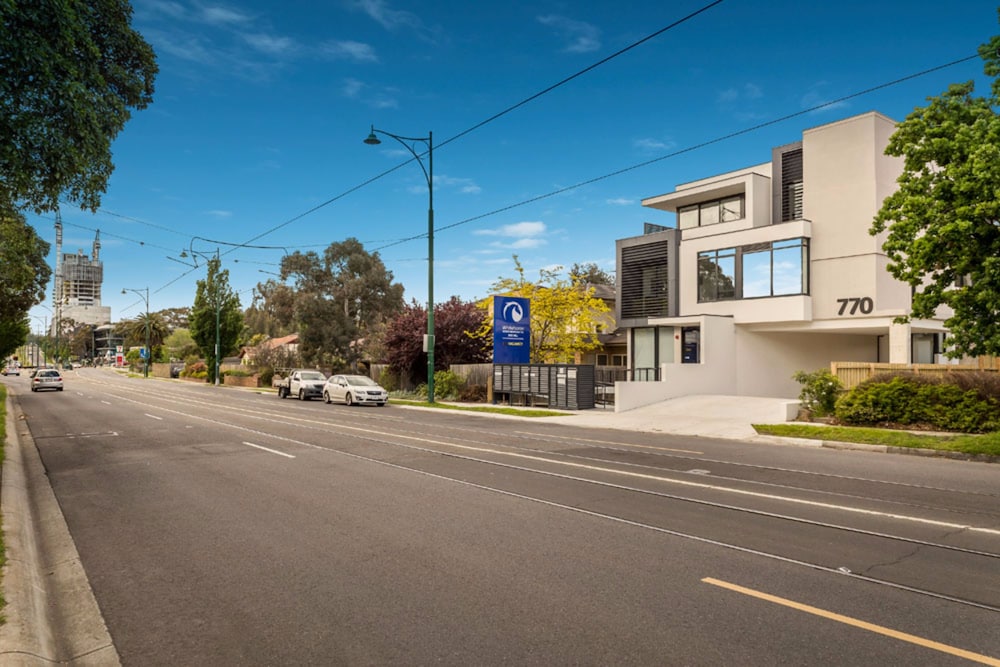 Whitehorse Apartment Hotel 30/47